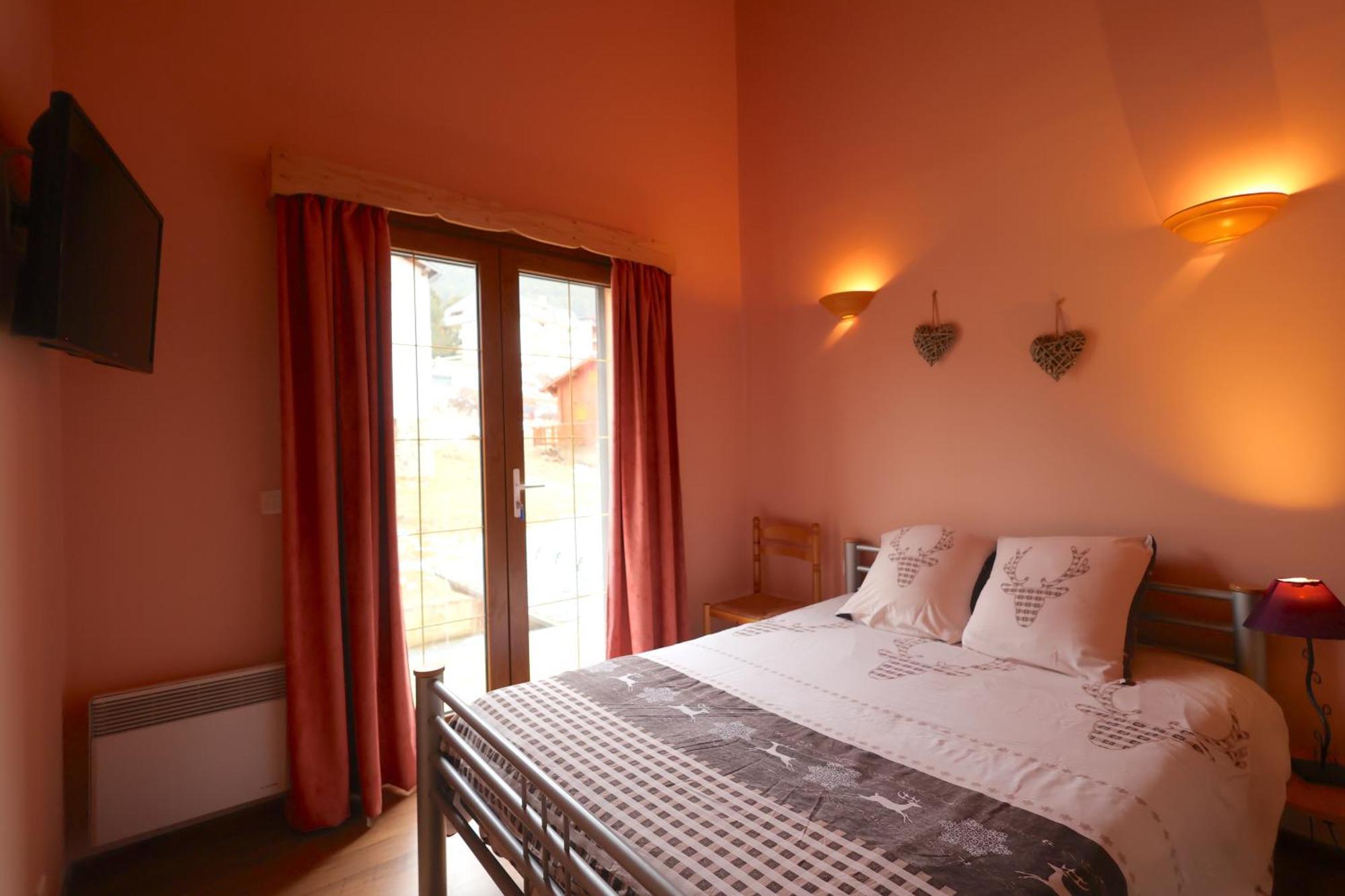 Chez Maguy Chambres D'Hotes Et Appartements Les Angles  Exterior photo