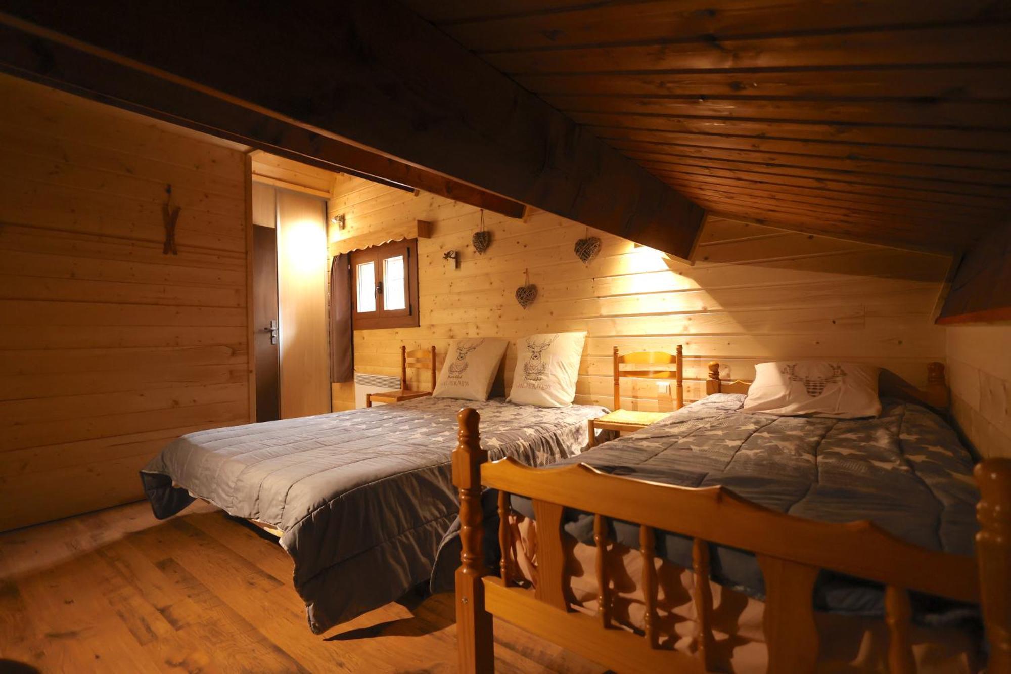 Chez Maguy Chambres D'Hotes Et Appartements Les Angles  Room photo