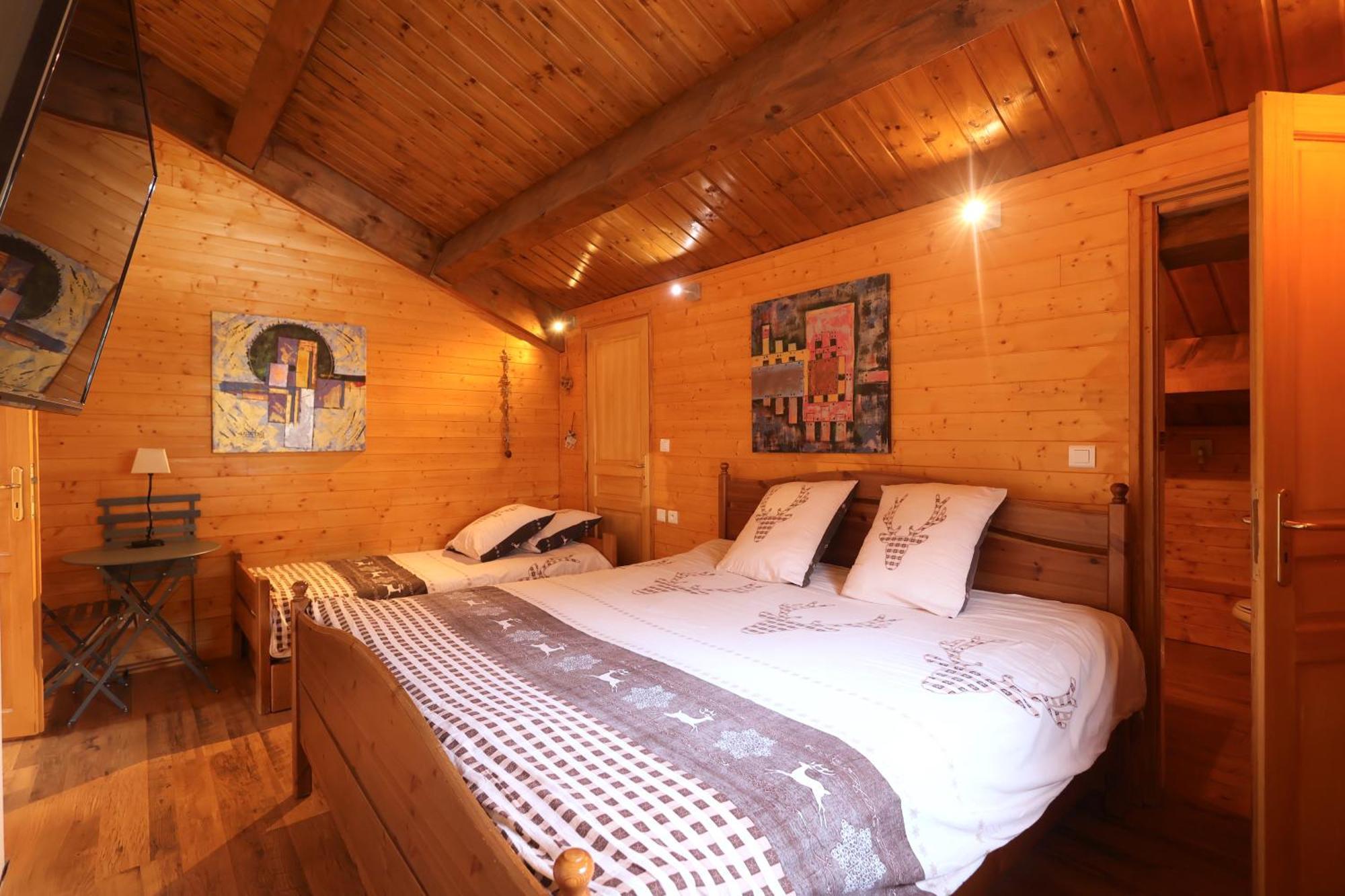 Chez Maguy Chambres D'Hotes Et Appartements Les Angles  Exterior photo